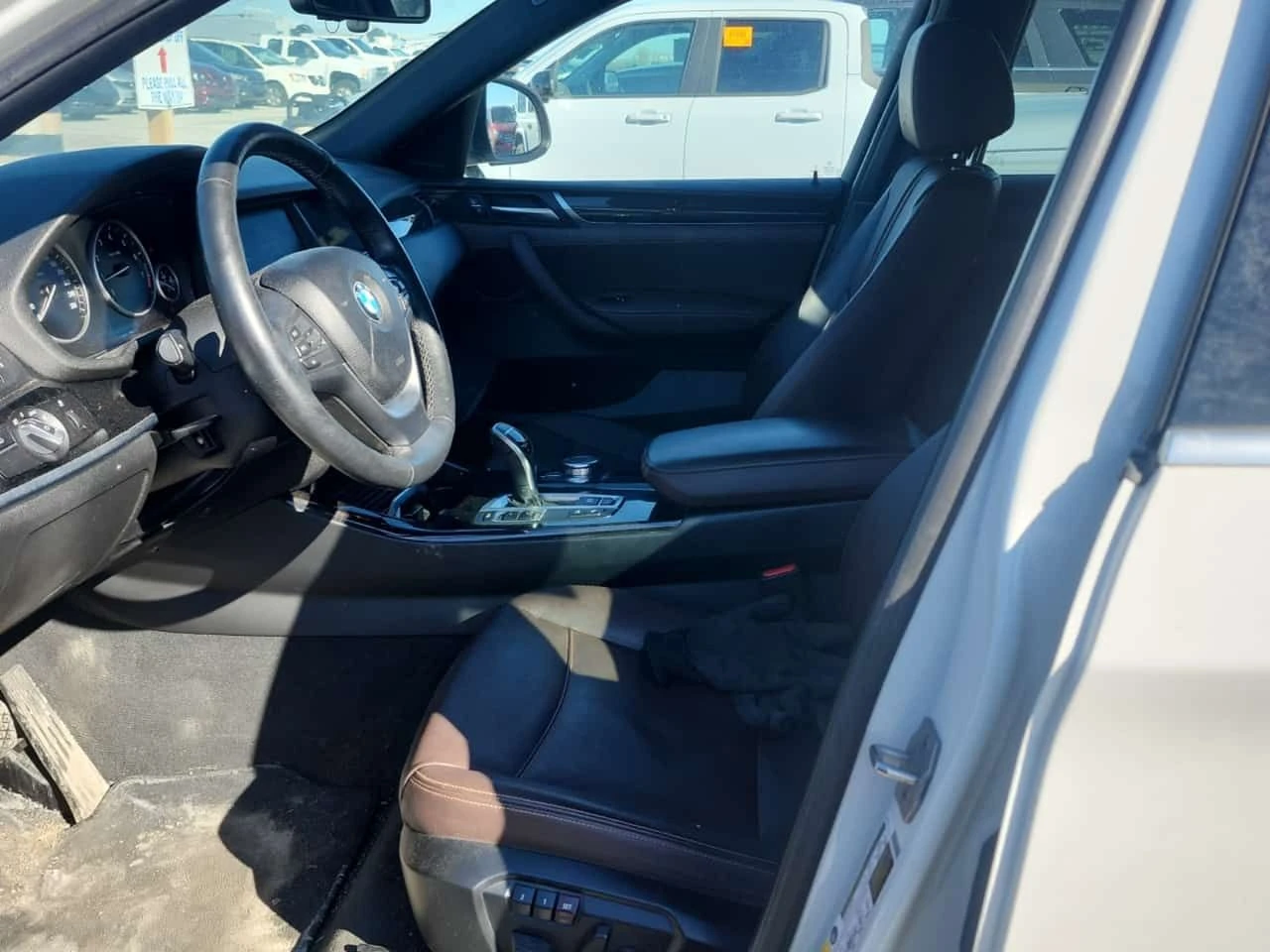 BMW X4 xDrive28i/CARFAX/ШИБИДАХ/ПОДГРЕВИ, снимка 7 - Автомобили и джипове - 54059416