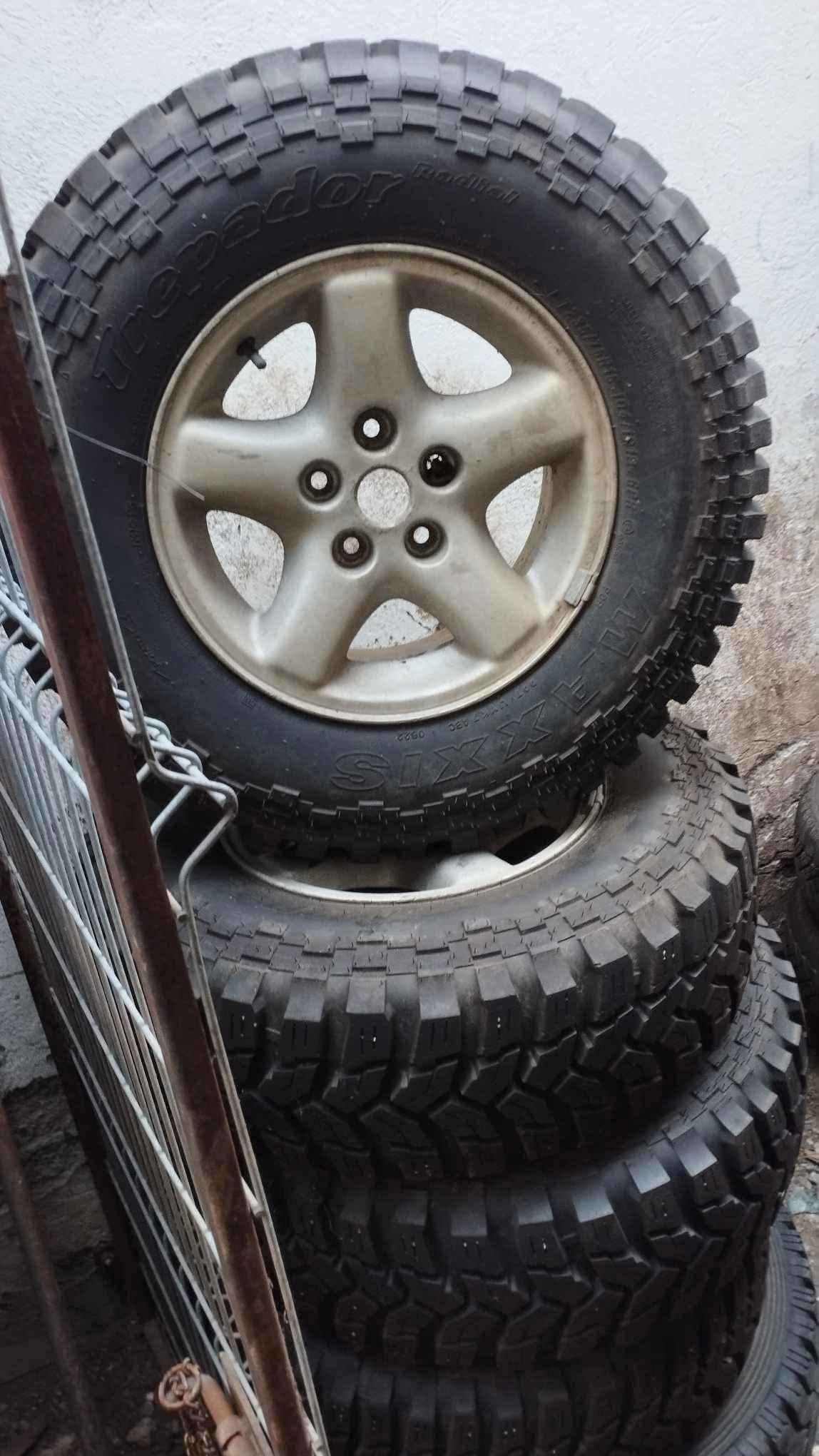 Jeep Cherokee, снимка 10 - Автомобили и джипове - 55419345