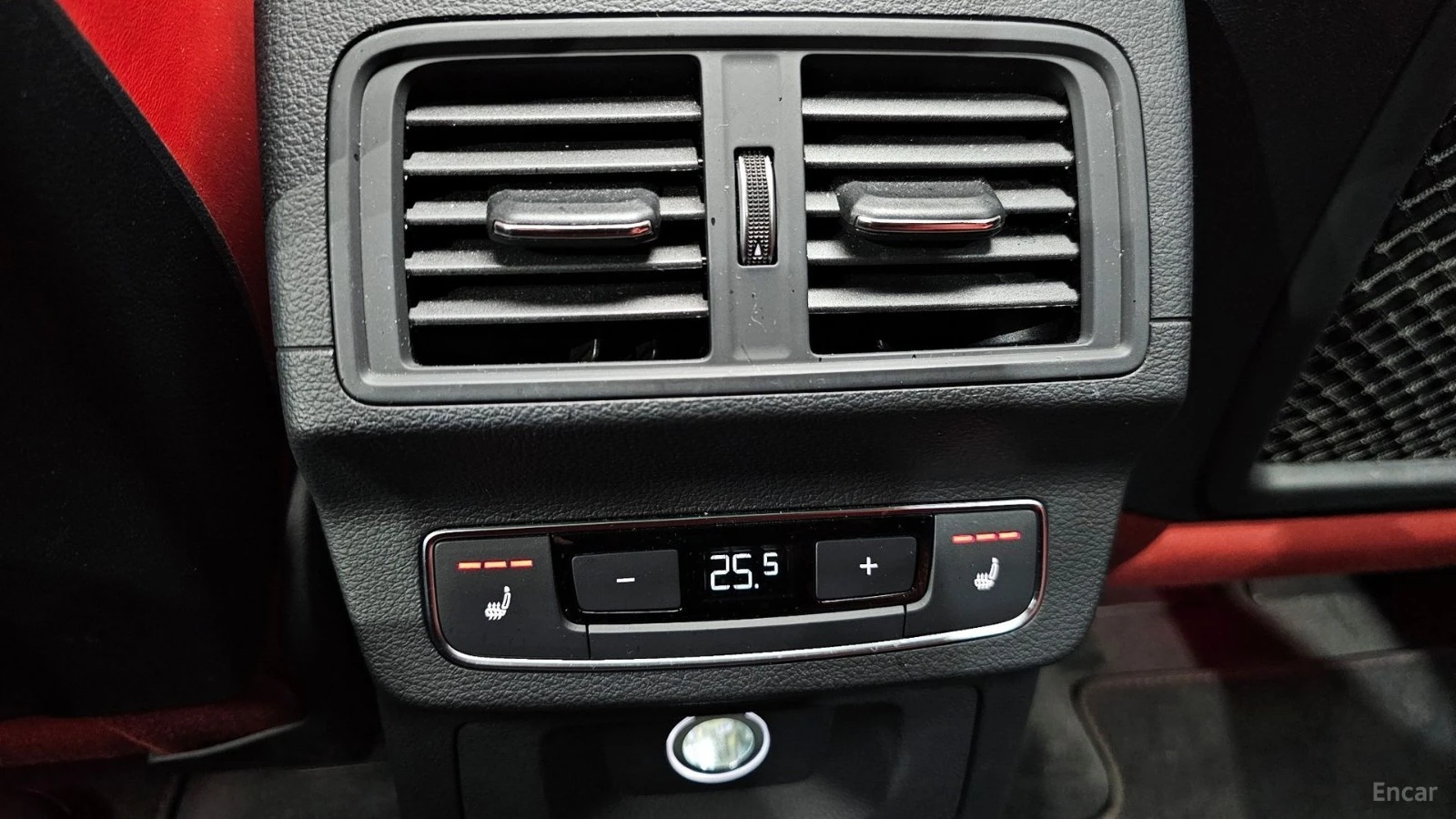 Audi SQ5 3.0 TDI QUATTRO* HUD* 360* КОЖА* ПАНО* АВТОКРЕДИТ, снимка 15 - Автомобили и джипове - 55616508