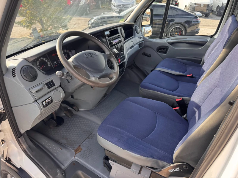 Iveco Daily 35C15 до 3.5т. 3.10м. 7-местен Клима , снимка 15 - Бусове и автобуси - 48498162