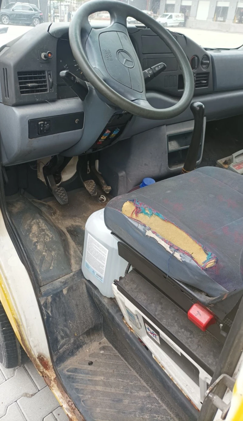 Mercedes-Benz 308, снимка 2 - Бусове и автобуси - 52333589