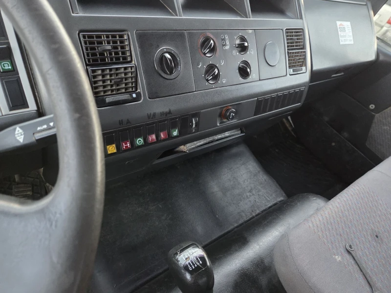 Man 18 .284, САМОСВАЛ, 4 x 4, Бързи\Бавни, снимка 12 - Камиони - 52159155