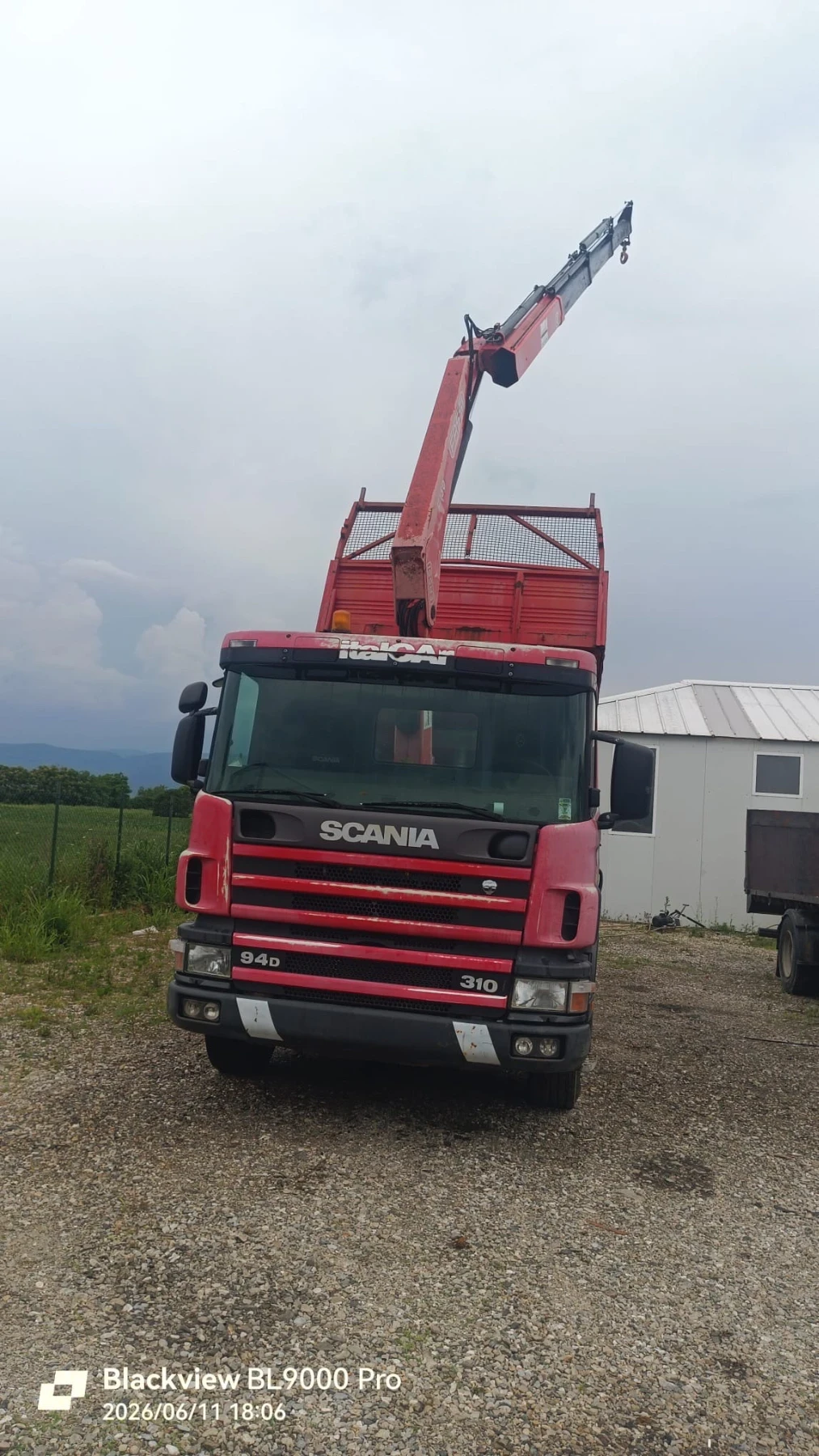Scania P 310 Самосвал с кран