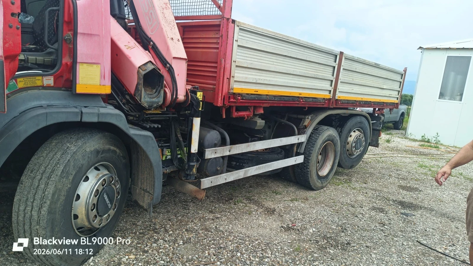 Scania P 310 Самосвал с кран, снимка 8 - Камиони - 54873309
