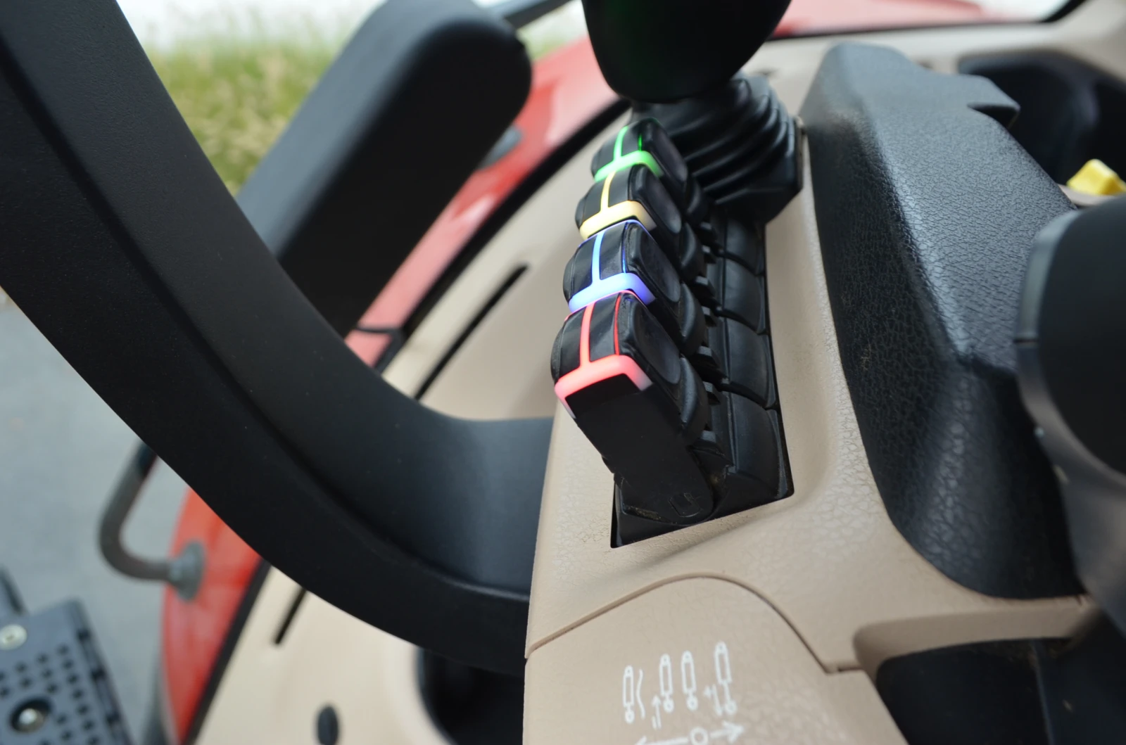Трактор CASE IH Magnum 310 AFS Connect, снимка 15 - Селскостопанска техника - 55937893