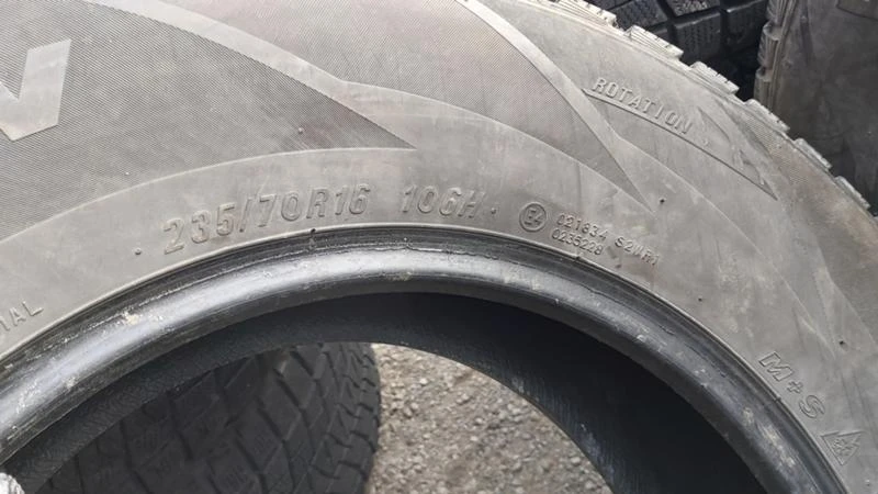 Гуми Зимни 235/70R16, снимка 8 - Гуми и джанти - 27725590