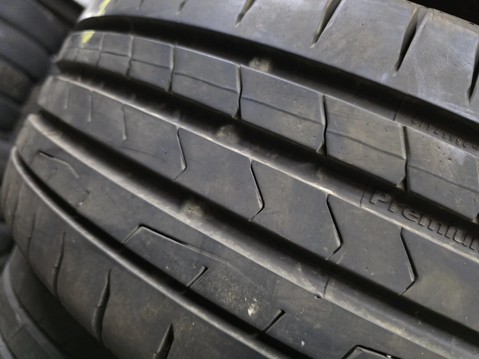 Гуми Летни 205/55R16, снимка 4 - Гуми и джанти - 56730677