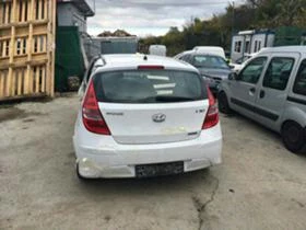 Hyundai I30 1.6 crdi, снимка 2