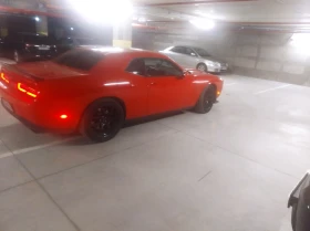 Dodge Challenger HELLCAT, снимка 3