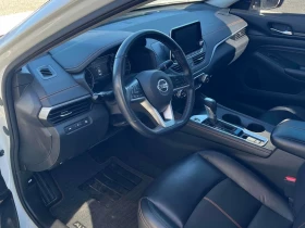 Nissan Altima * 2.5 SR Midnight Edition * CARFAX *   | Mobile.bg    6