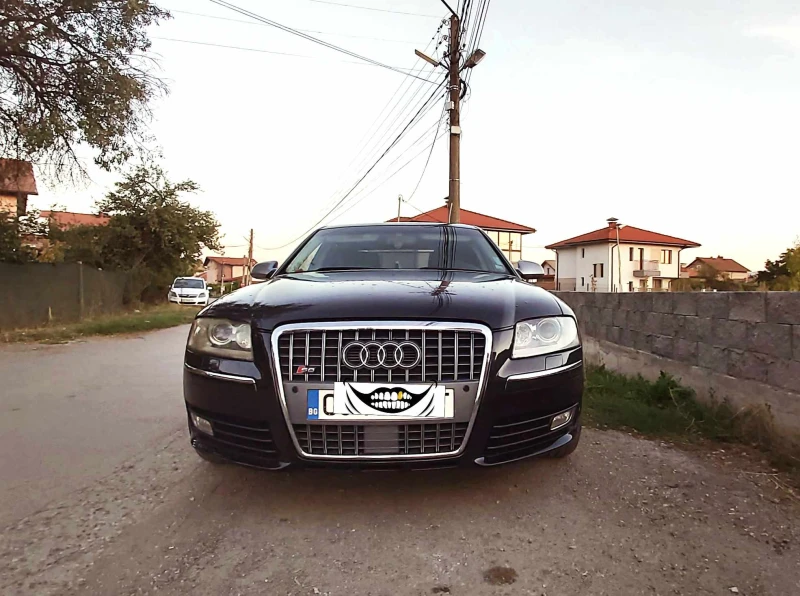 Audi S8, снимка 2 - Автомобили и джипове - 47402817