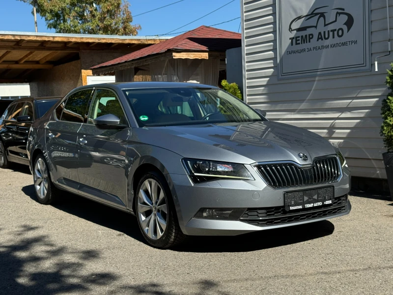 Skoda Superb 2.0TDI* 190к.с* СЕРВИЗНА КНИЖКА С ПЪЛНА ИСТОРИЯ , снимка 3 - Автомобили и джипове - 47449250