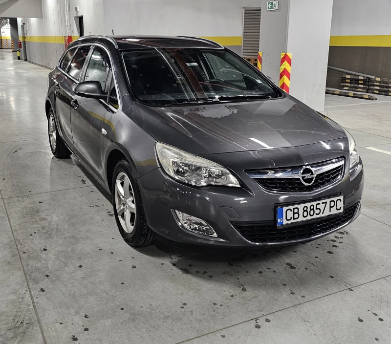 Opel Astra 1.7 CDTI, снимка 5 - Автомобили и джипове - 47869705