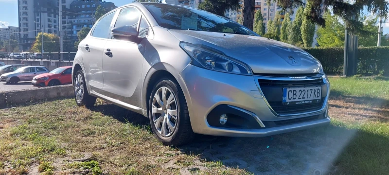 Peugeot 208, снимка 4 - Автомобили и джипове - 47975150