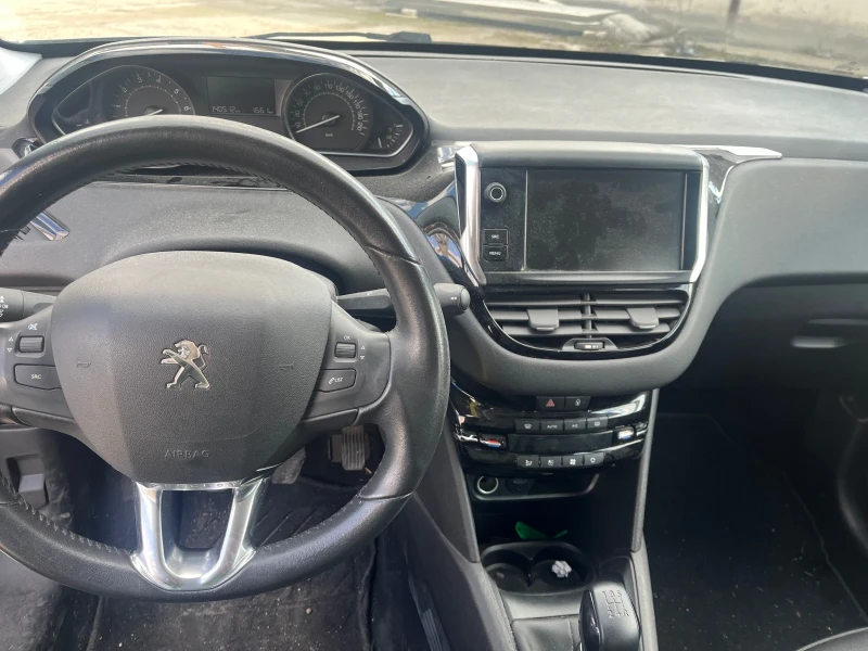 Peugeot 208 НОВ ВНОС/EURO 6, снимка 10 - Автомобили и джипове - 49575938