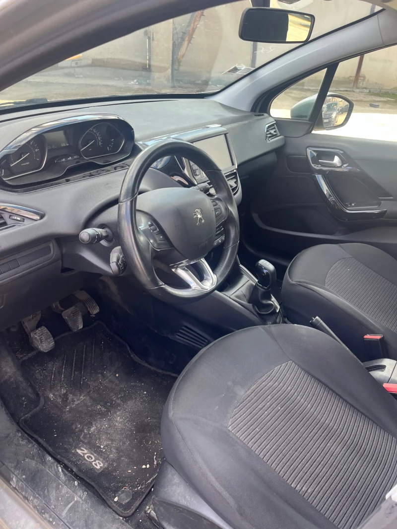 Peugeot 208 НОВ ВНОС/EURO 6, снимка 9 - Автомобили и джипове - 49456076