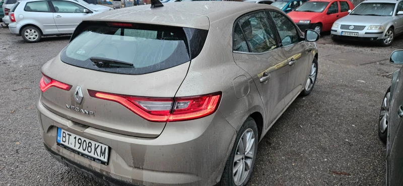 Renault Megane, снимка 4 - Автомобили и джипове - 48306762