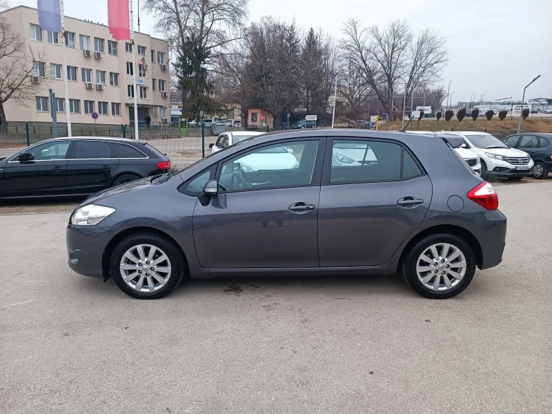 Toyota Auris 1.6i-132кс-ШВЕЙЦАРИЯ-РЪЧКА-6ск-FACELIFT-Keyless, снимка 7 - Автомобили и джипове - 48781959