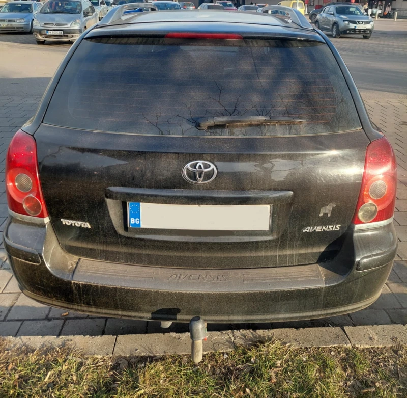 Toyota Avensis, снимка 6 - Автомобили и джипове - 48979572