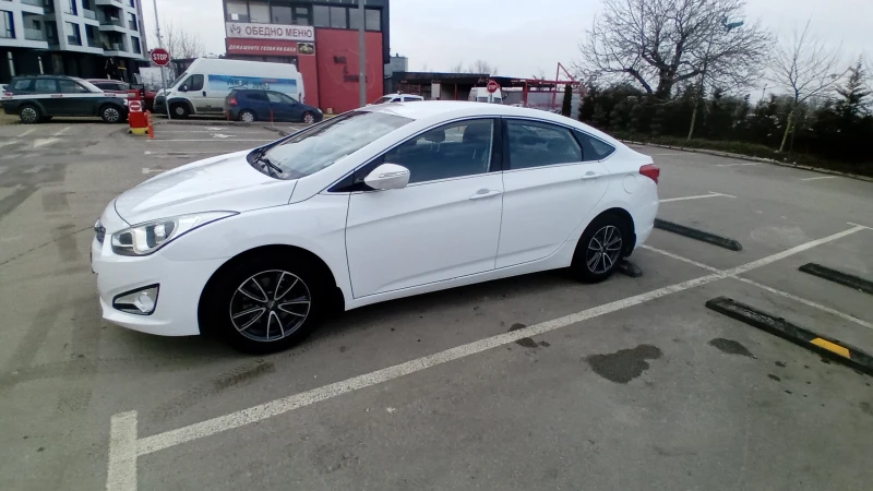 Hyundai I40, снимка 2 - Автомобили и джипове - 49301250