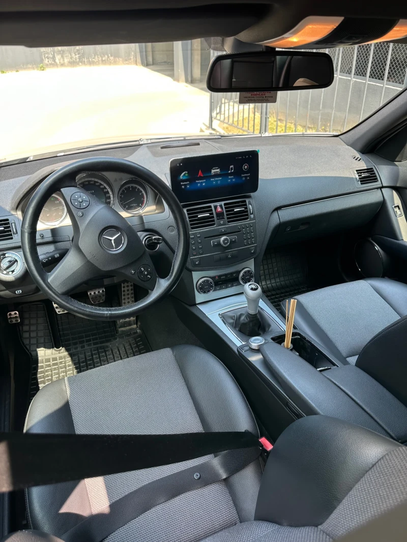 Mercedes-Benz C 200, снимка 6 - Автомобили и джипове - 52103185