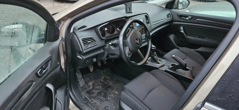 Renault Megane - 16000 лв. - 17160864 | Car24.bg