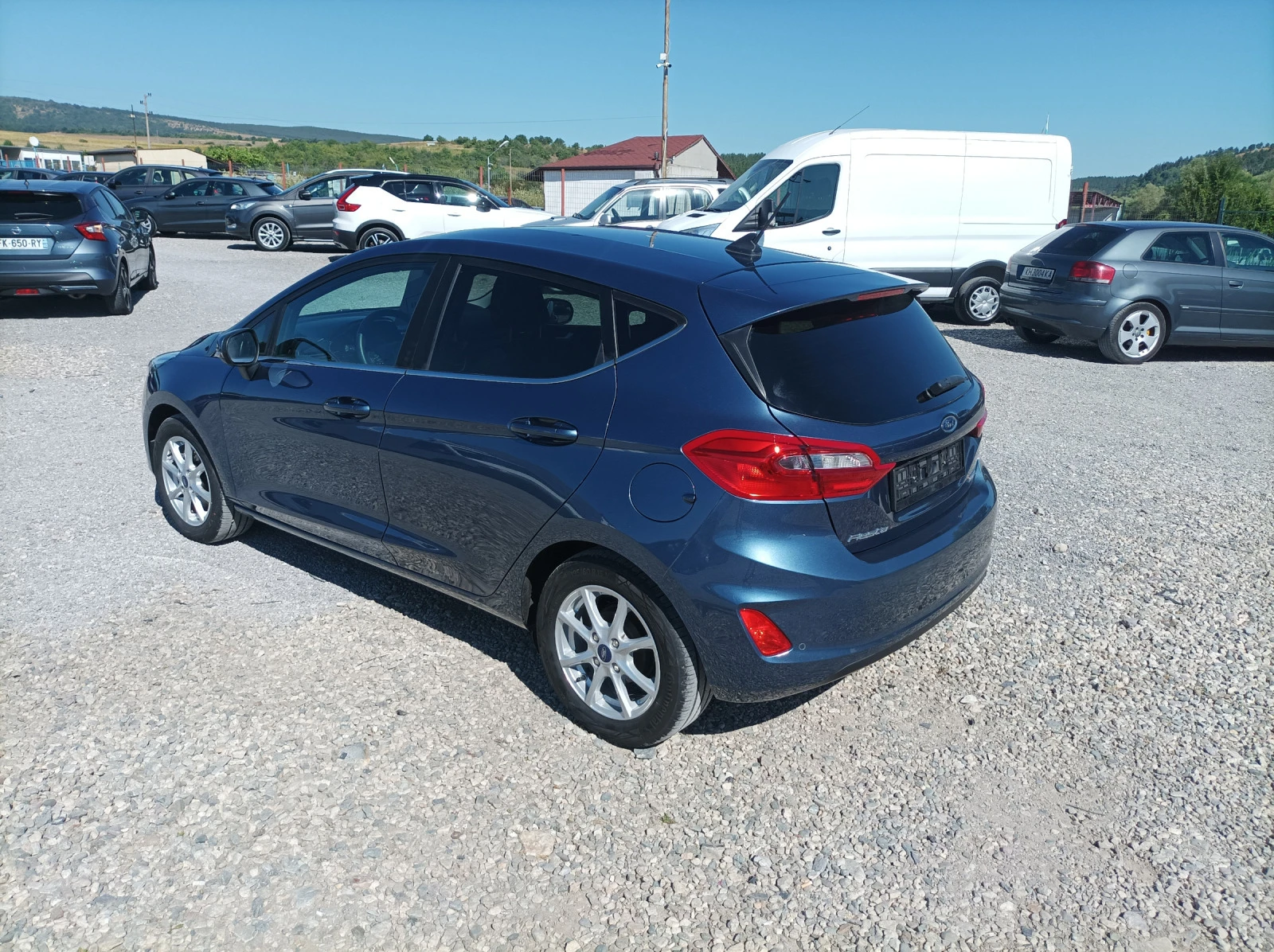 Ford Fiesta 1.0 HYBRID  - изображение 6