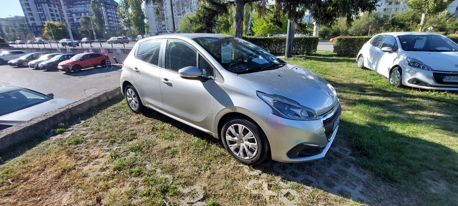 Peugeot 208  - изображение 2