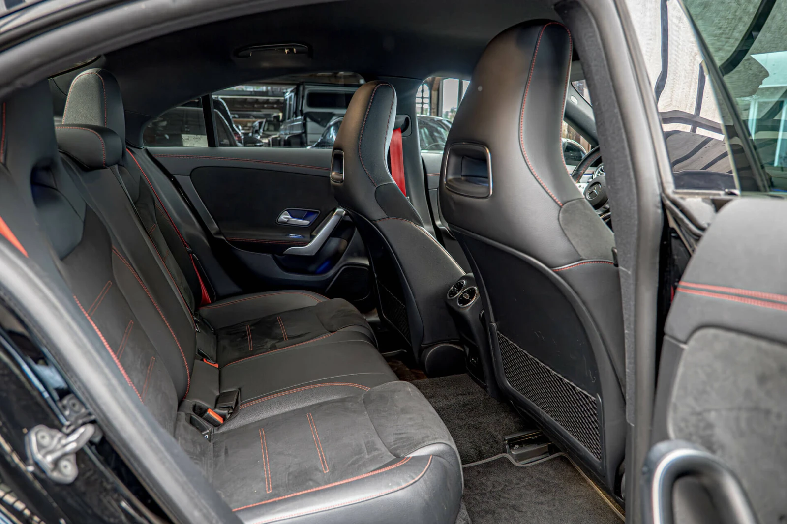 Mercedes-Benz CLA 200 AMG/Night Packet/Ambient/Virtual - изображение 9