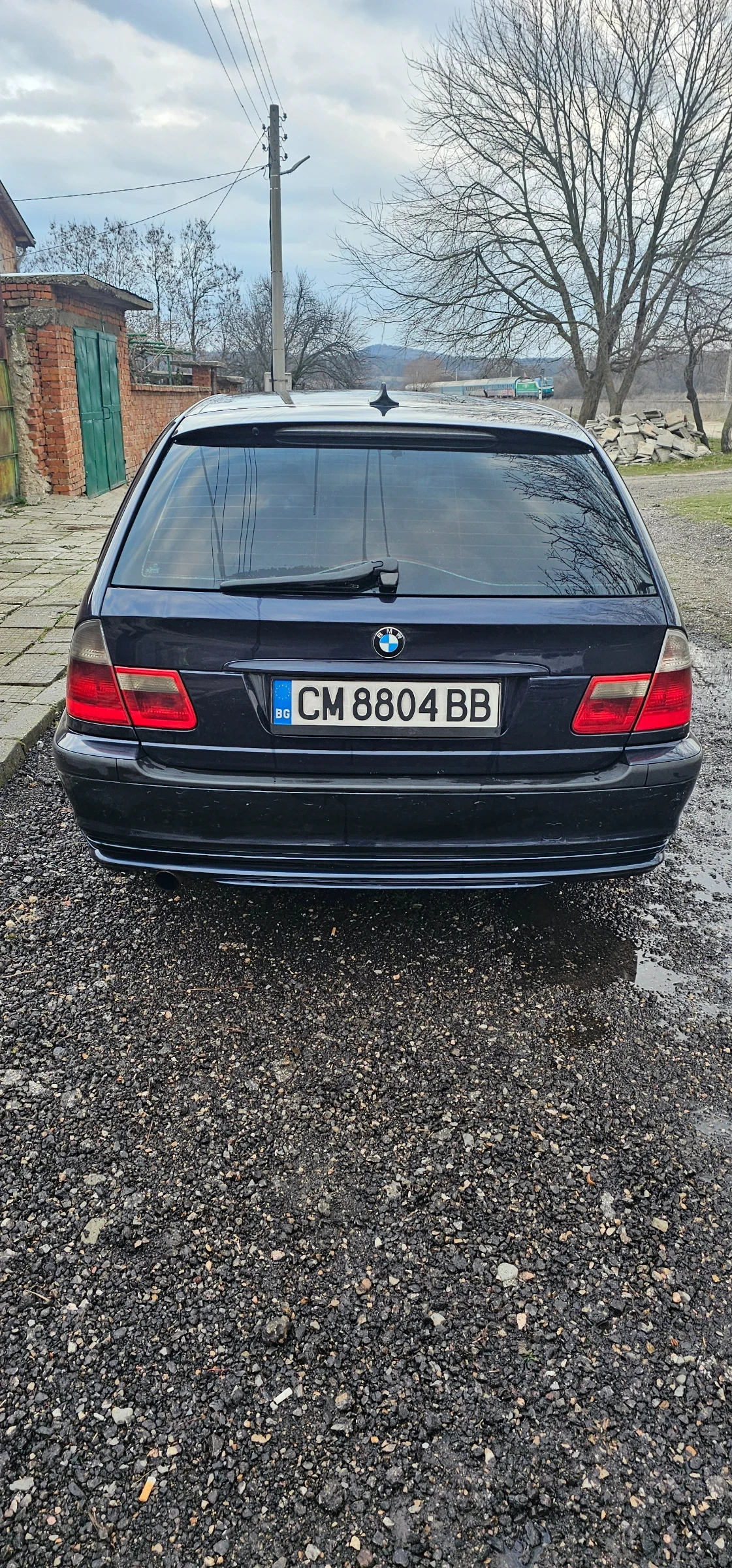 BMW 320  - изображение 8