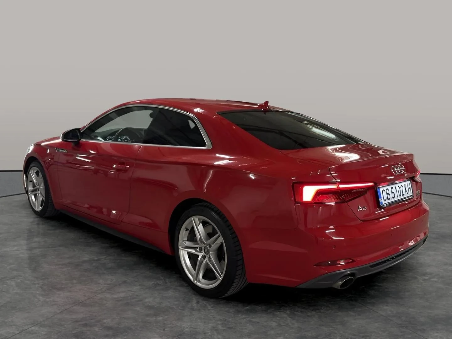 Audi A5 Sport 2.0 TFSI Quattro - изображение 5