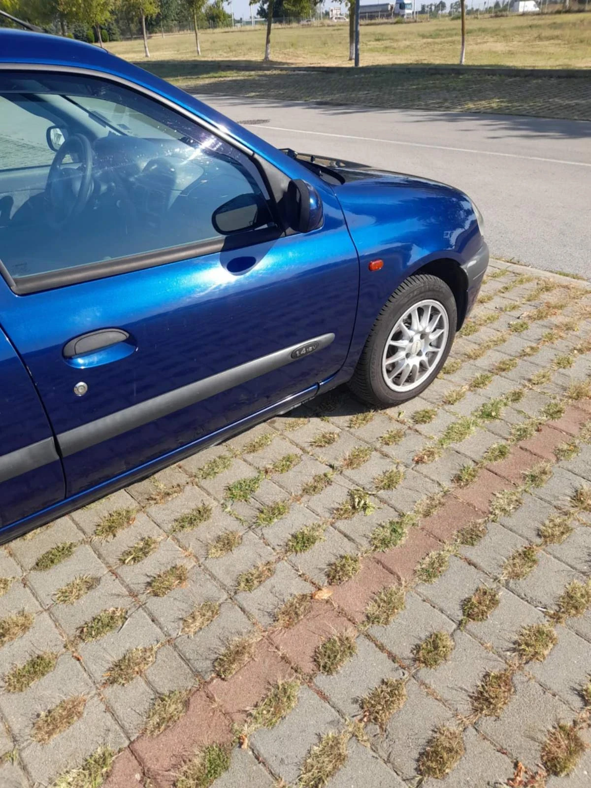 Renault Clio  - изображение 6