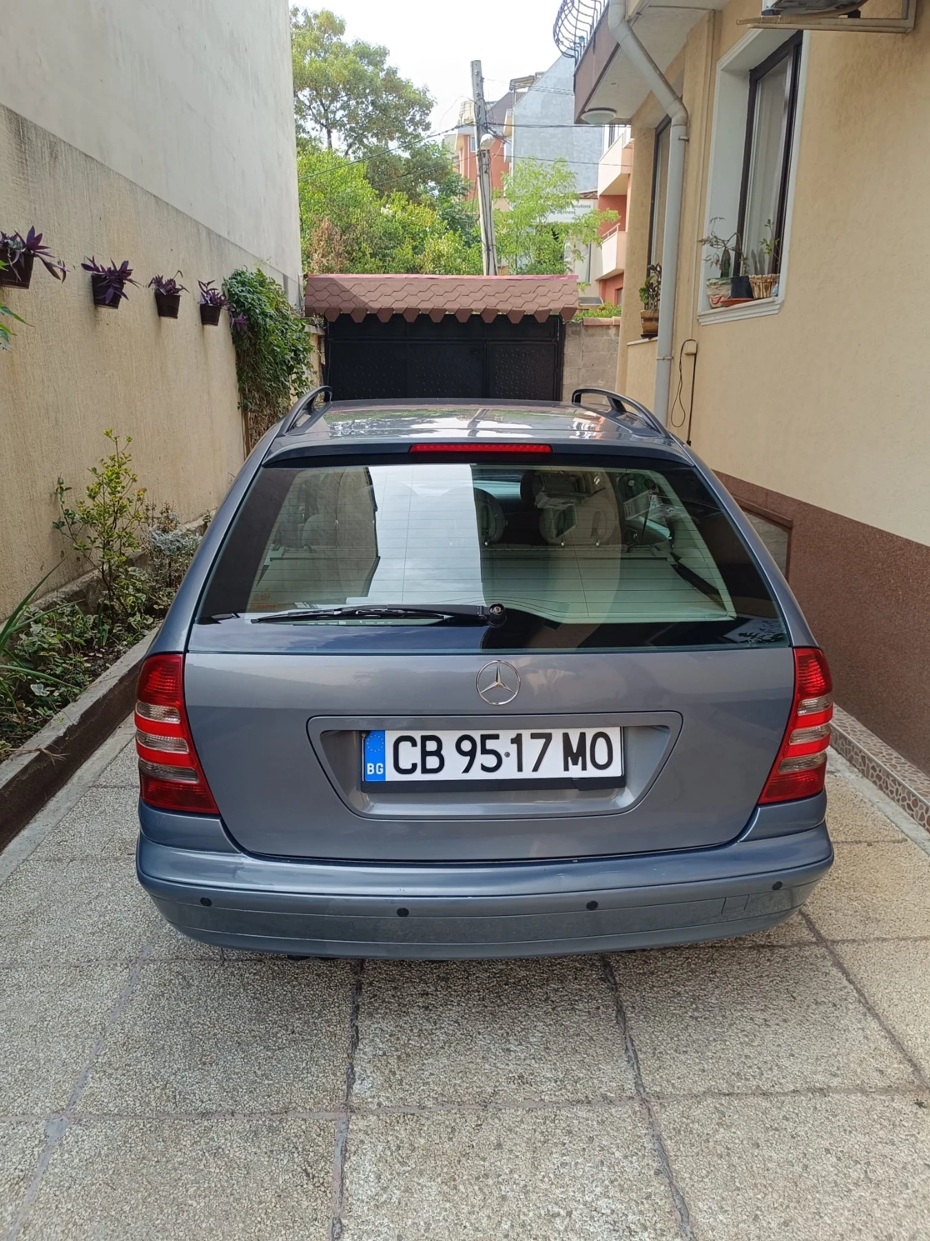 Mercedes-Benz C 220  - изображение 4