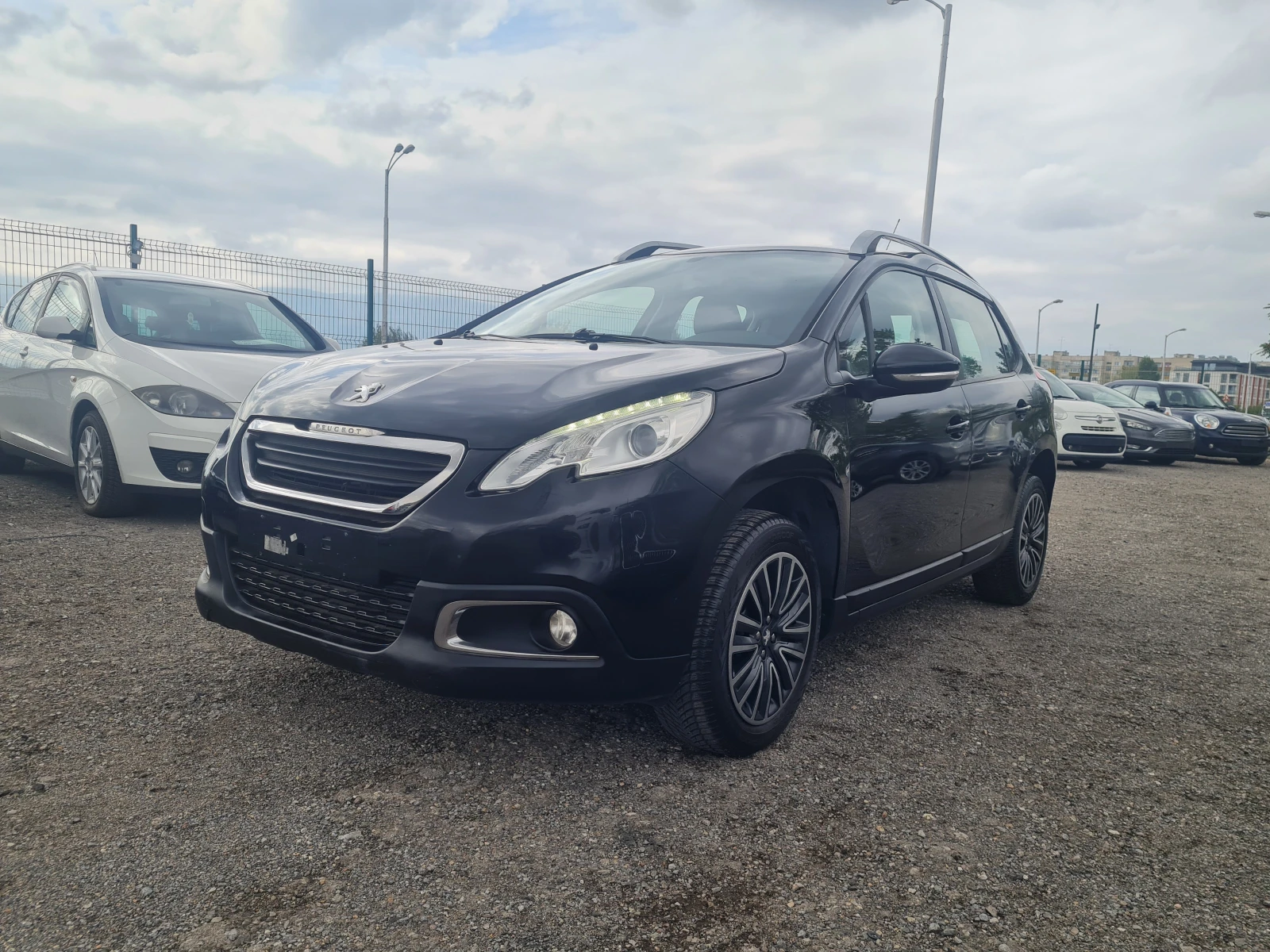 Peugeot 2008 1.4HDI-NAVI ПЕРФЕКТНО - изображение 2