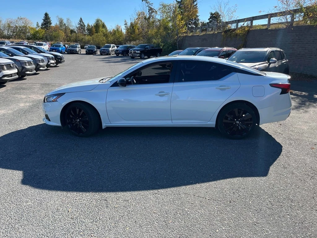 Nissan Altima * 2.5 SR Midnight Edition * CARFAX * БЕЗ ПЪРВОНАЧА - изображение 3