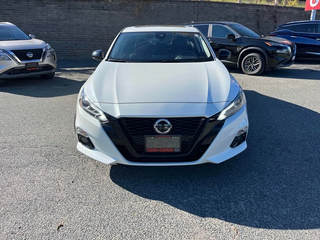 Nissan Altima * 2.5 SR Midnight Edition * CARFAX * БЕЗ ПЪРВОНАЧА - изображение 2