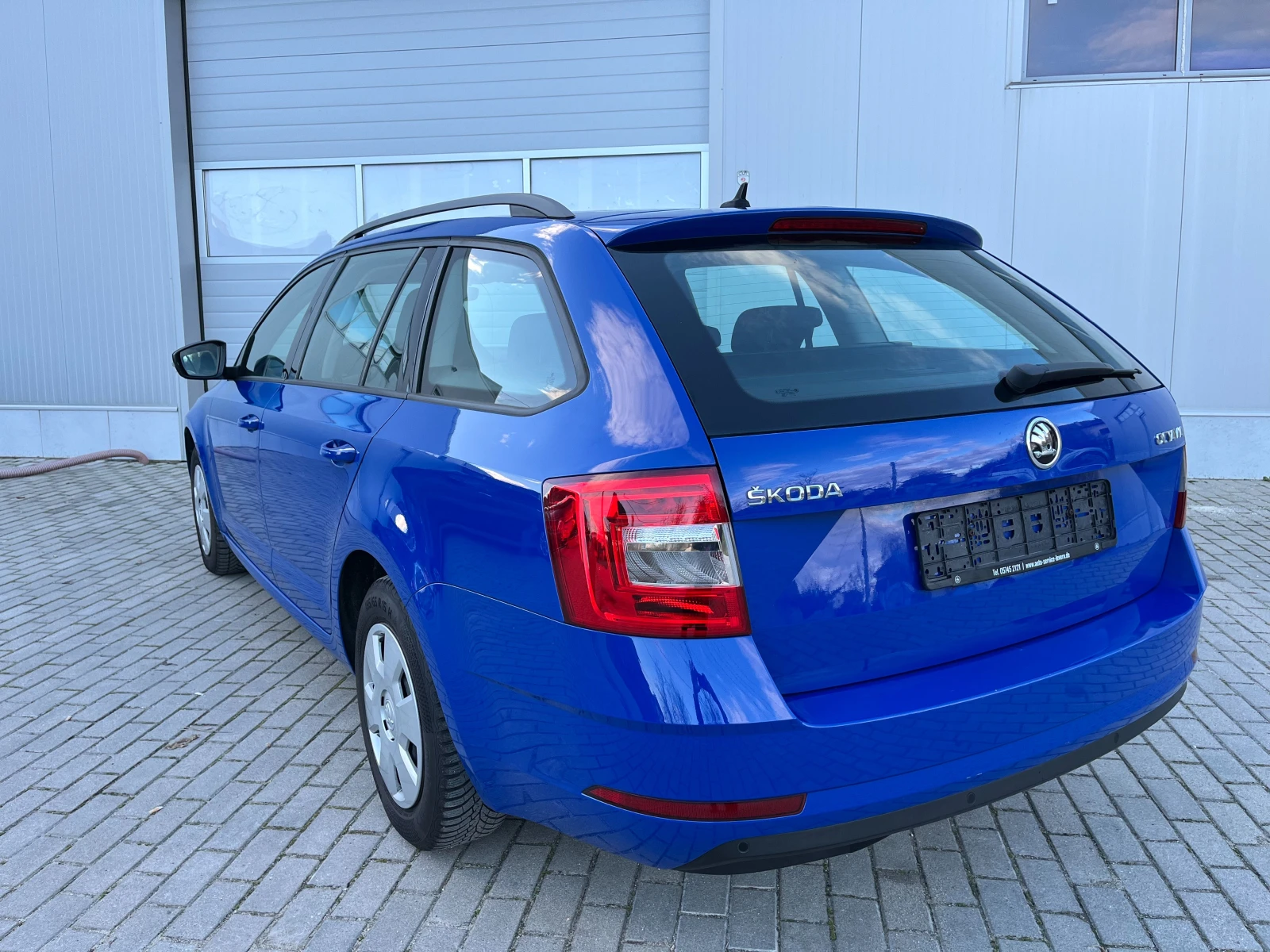 Skoda Octavia 1.6 TDI TUV-Германия Зимни и Летни гуми  - изображение 3
