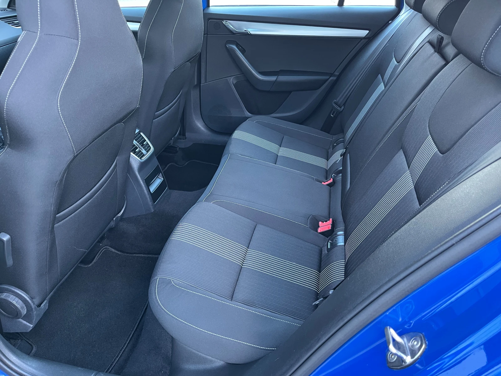 Skoda Octavia 1.6 TDI TUV-Германия Зимни и Летни гуми  - изображение 10