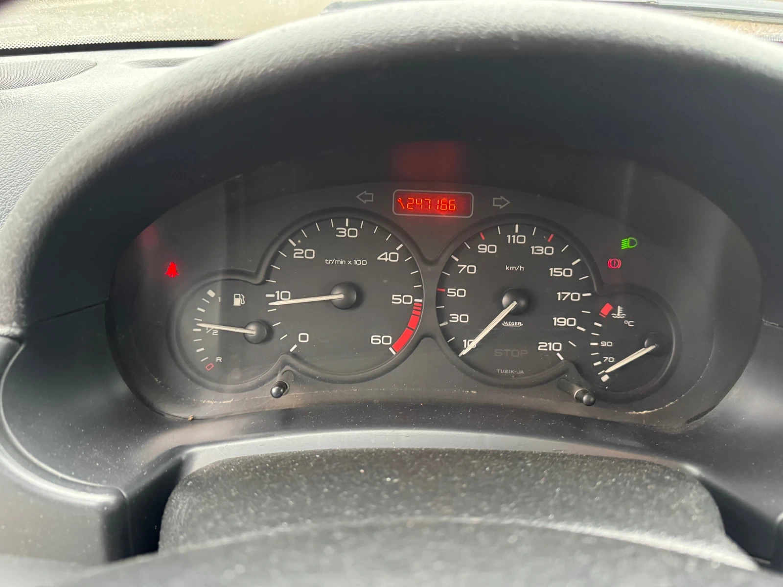 Citroen Berlingo 2.0 HDI  - изображение 7