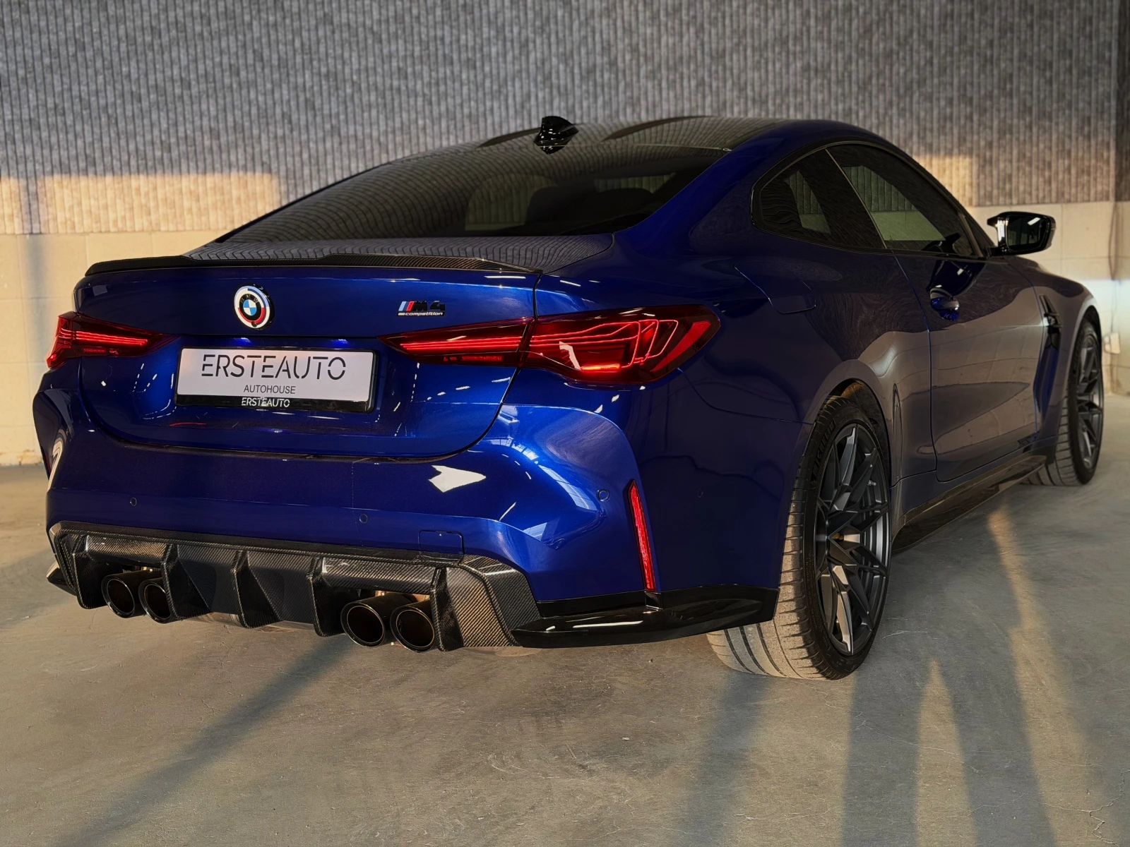 BMW M4 COMPETITION 1 OF 700 EDITION 50 YEARS FULL CARBON , снимка 4 - Автомобили и джипове - 53813160