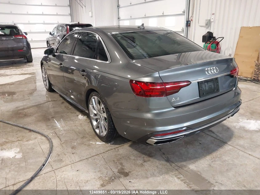 Audi A4 PRESTIGE С РЕГИСТРАЦИЯ & АВТО КРЕДИТ, снимка 4 - Автомобили и джипове - 53950111