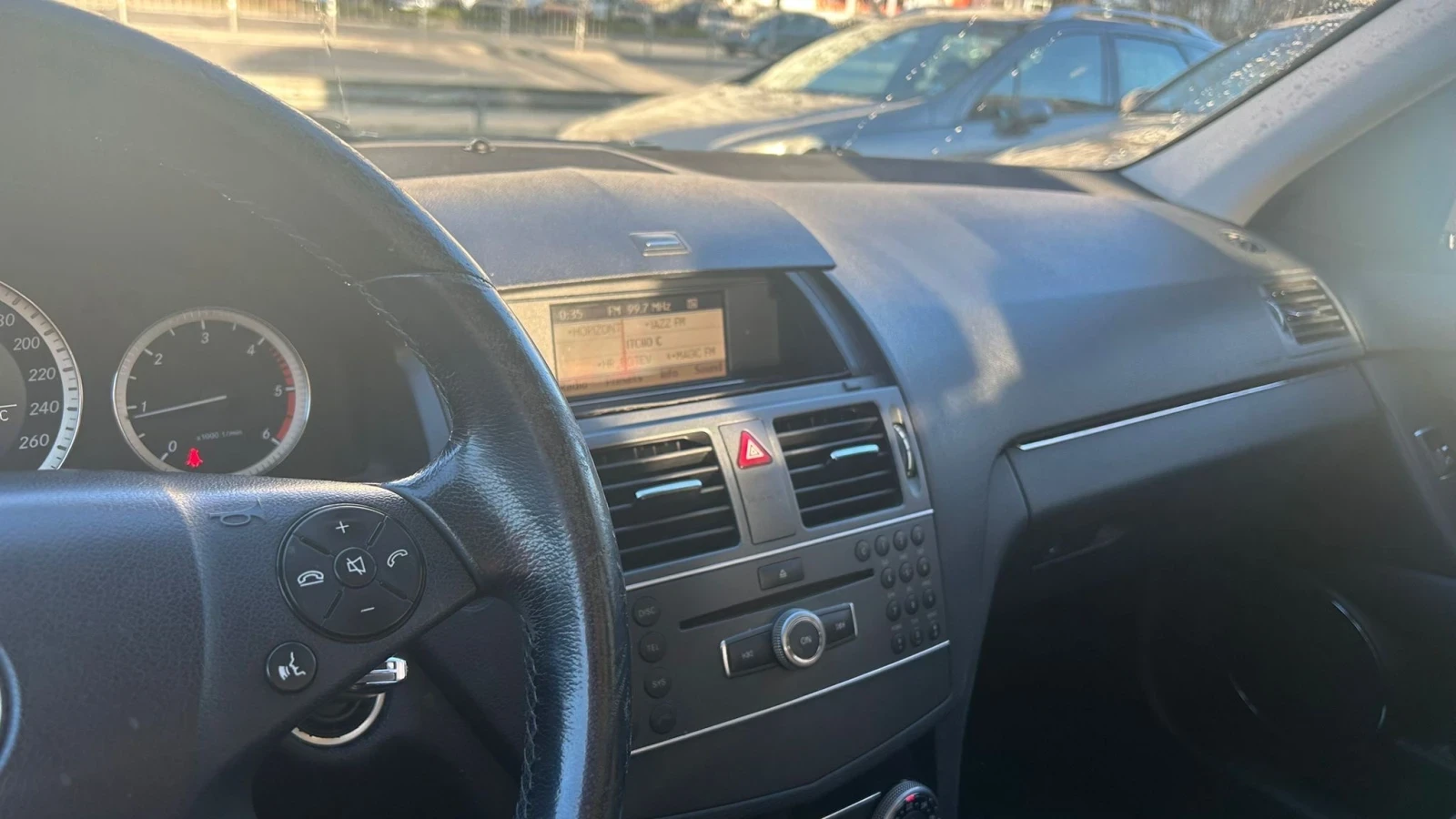 Mercedes-Benz 200 Автоматик , снимка 5 - Автомобили и джипове - 54360811