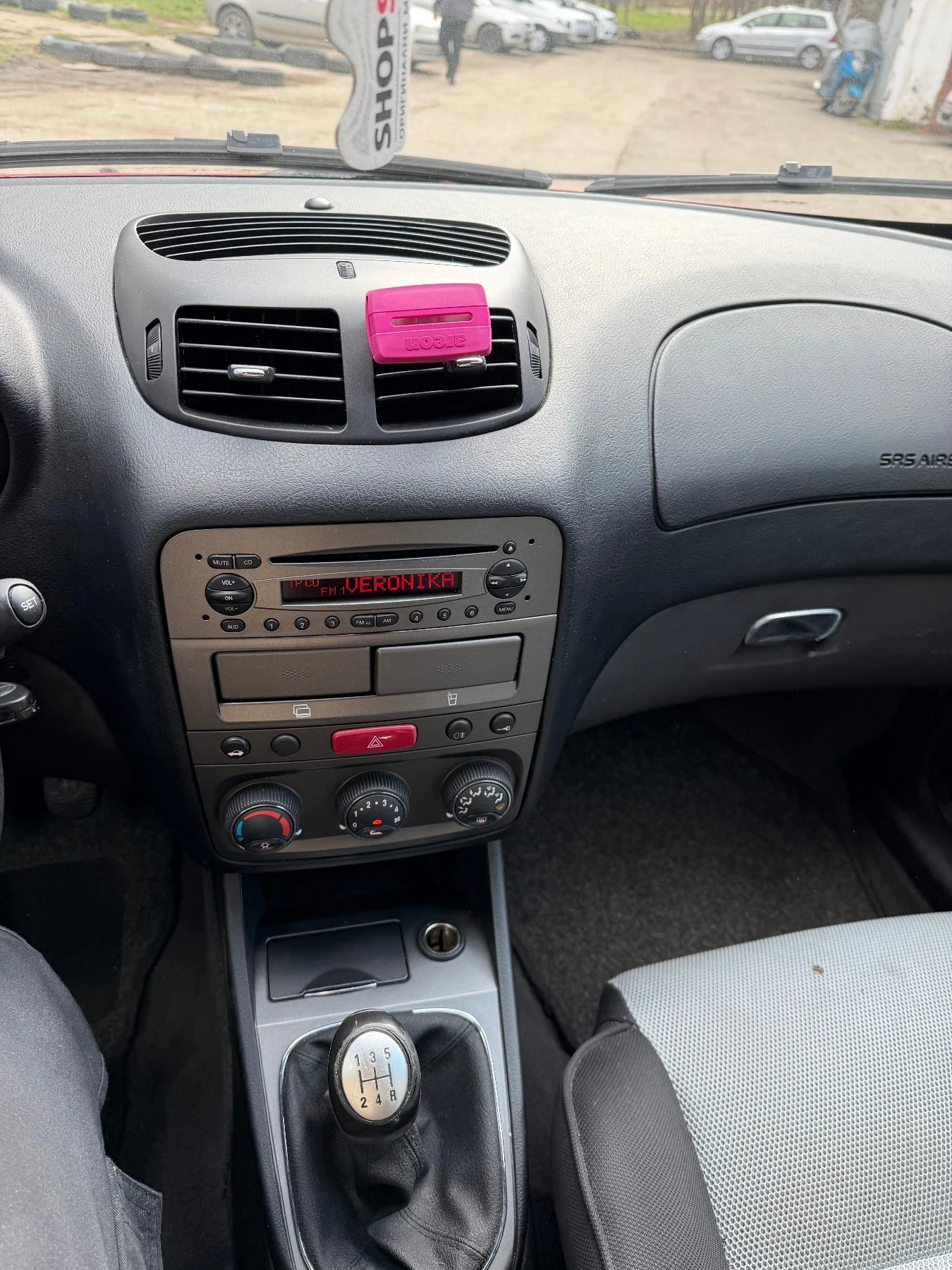 Alfa Romeo 147, снимка 9 - Автомобили и джипове - 54496431