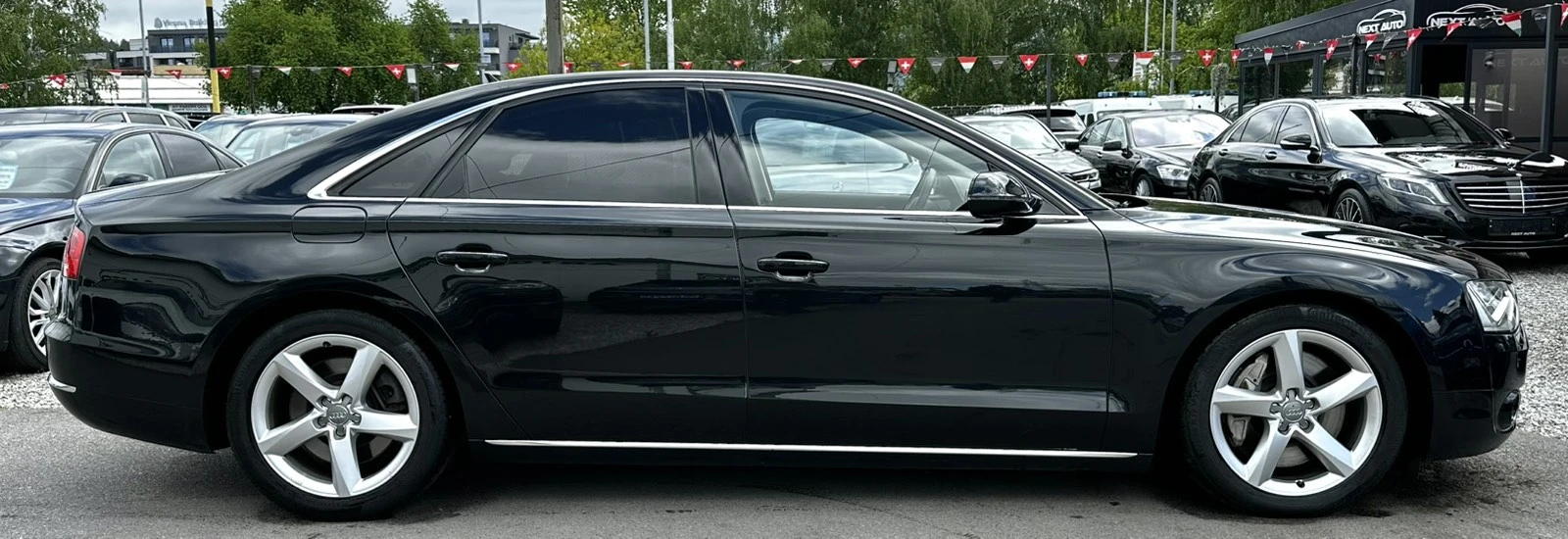 Audi A8 4.2D V8 351HP LONG 4XMASSAGE ОБДУХВАНЕ MATRIX, снимка 4 - Автомобили и джипове - 54596794