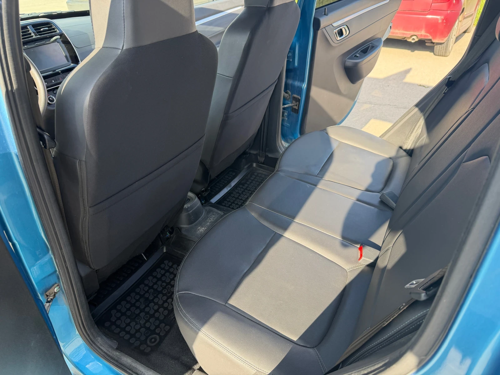 Dacia Spring, снимка 8 - Автомобили и джипове - 54691611