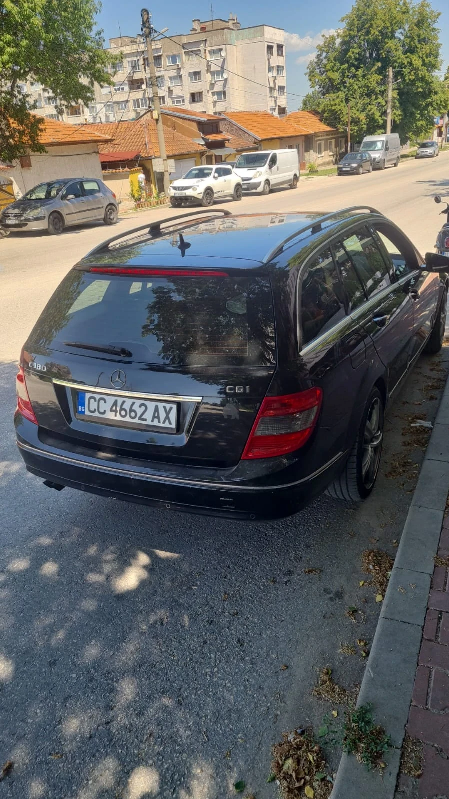 Mercedes-Benz C 180, снимка 3 - Автомобили и джипове - 55493660