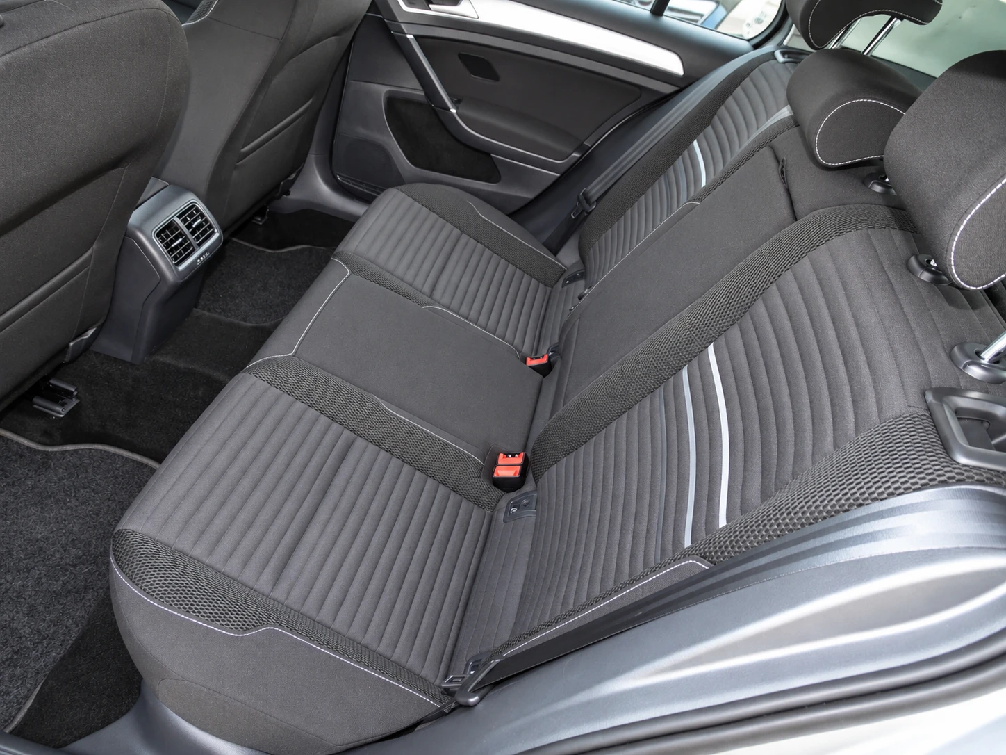 VW Golf 2.0TDI 150 Коня_* CUP_* , снимка 13 - Автомобили и джипове - 56052518
