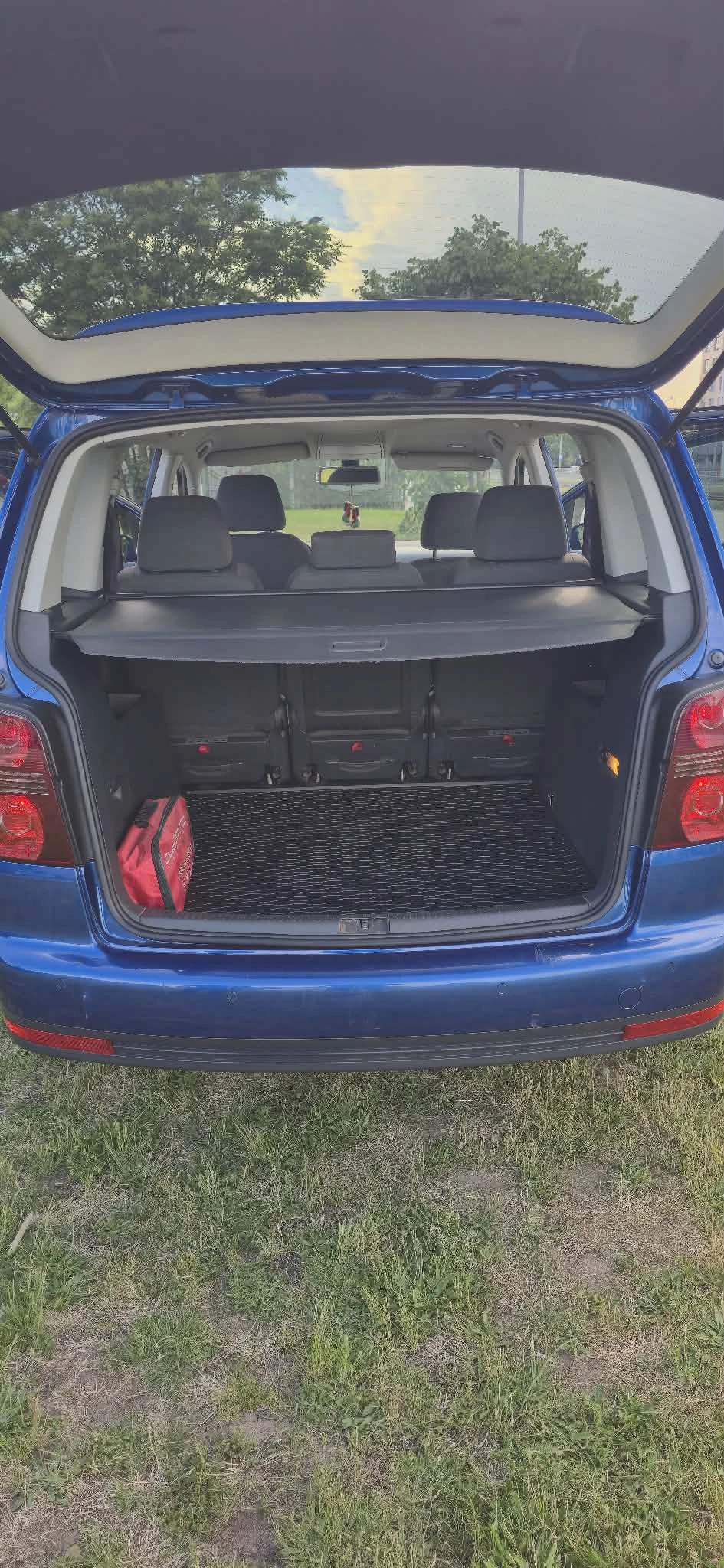 VW Touran 2.0 TDI 8 ���� ��� | Mobile.bg � ����������� 10