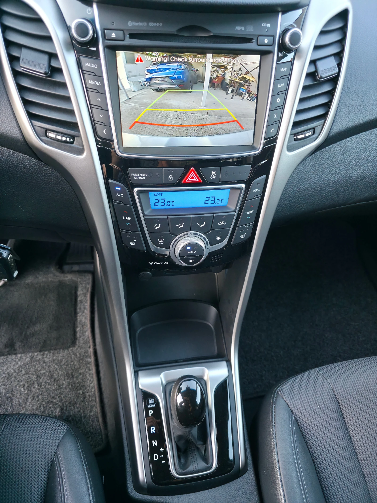 Hyundai I30 1.6GDI Automatik, снимка 15 - Автомобили и джипове - 56298380