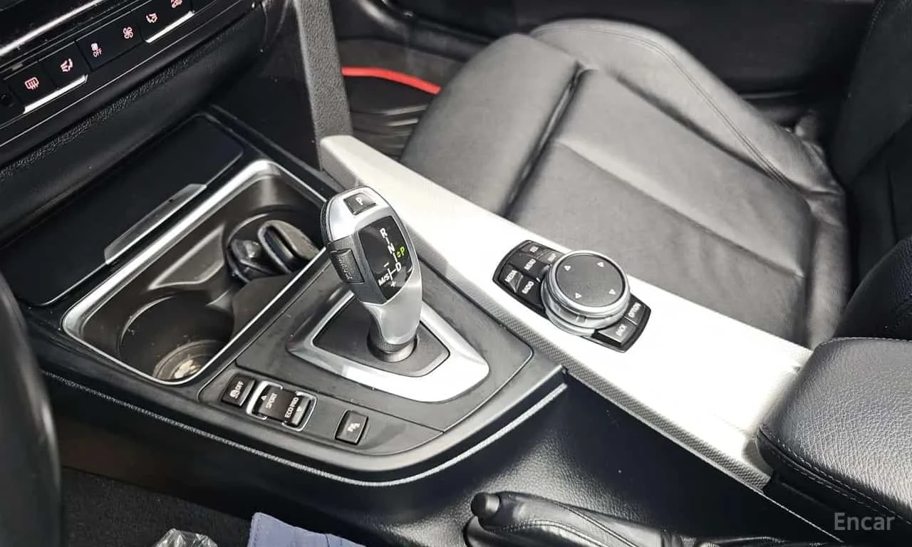 BMW 320 * Touring M Performence * HEAD UP * ���� �� �� *  | Mobile.bg � ����������� 9